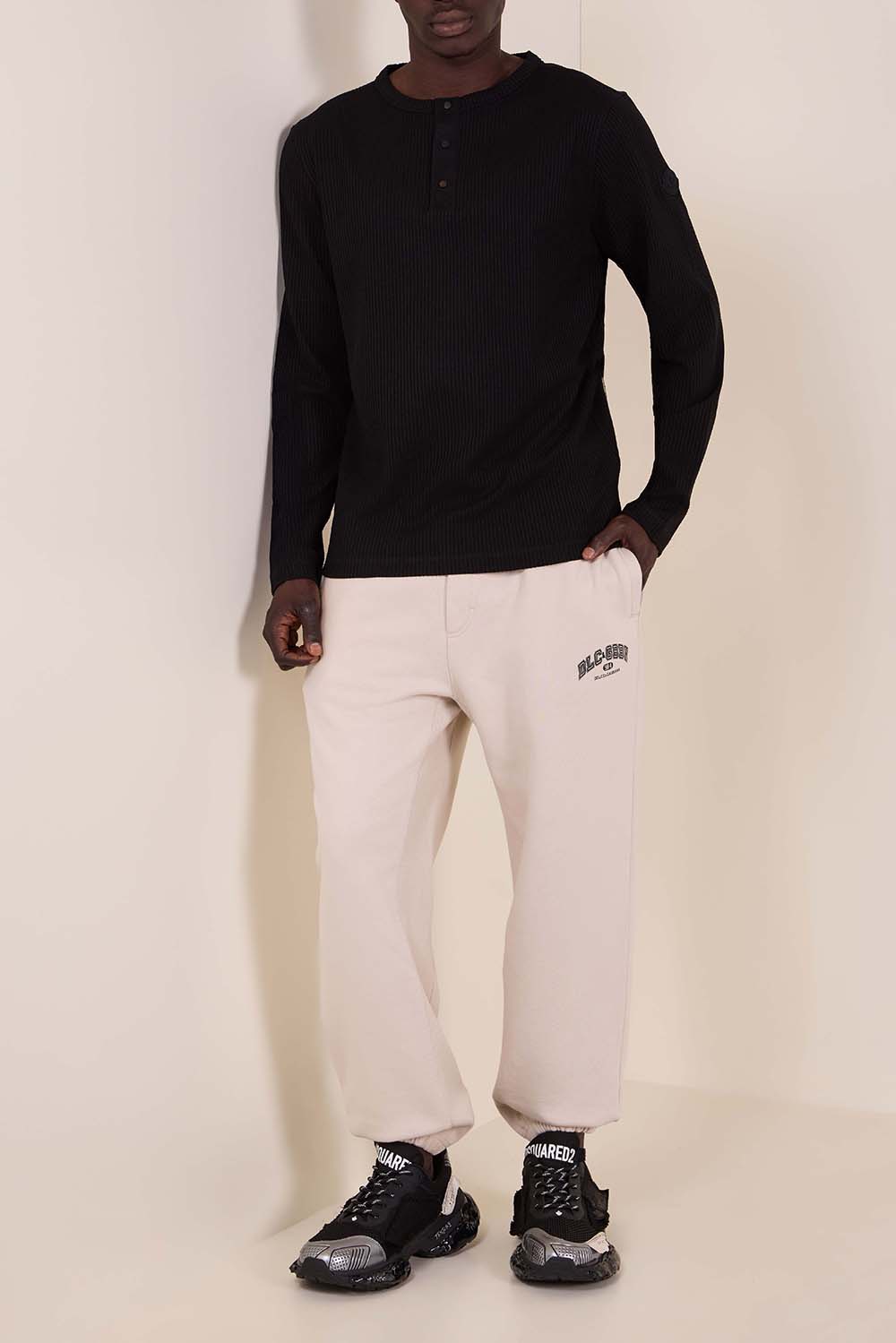 חולצת טי שרוול ארוך